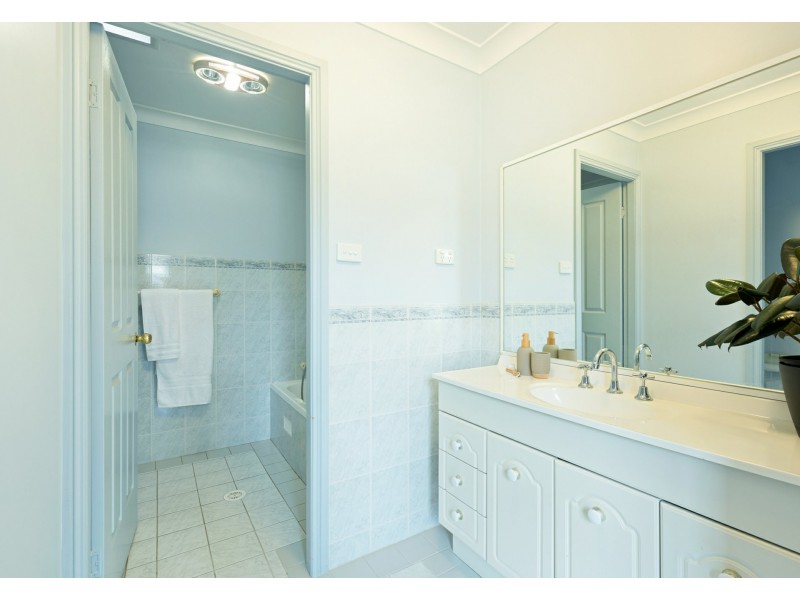 1/22 Kyneton Street, Belmont NSW 2280