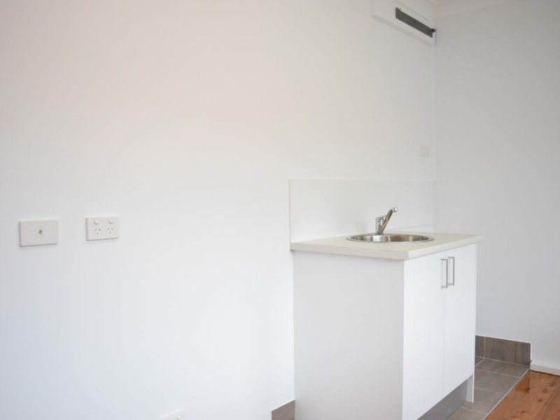 4/7 Sweet Street, Warners Bay NSW 2282