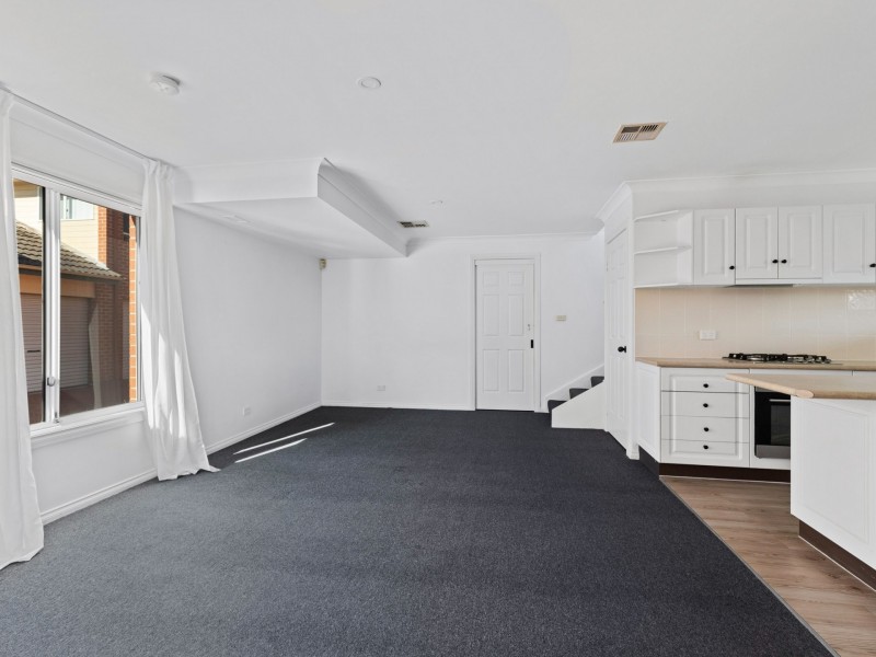 6/4 Robb Street, Belmont NSW 2280
