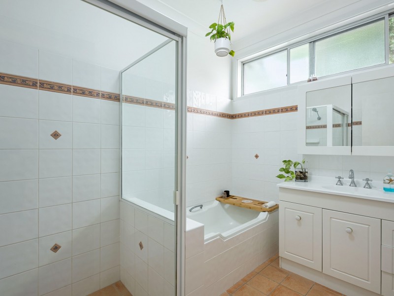 10 Haig Street, Belmont NSW 2280