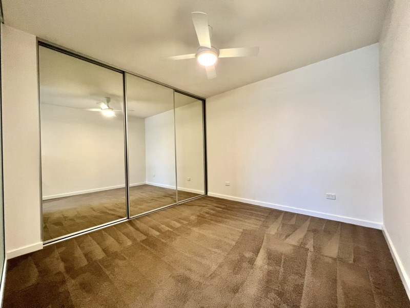 E205 11 Ernest Street, Belmont NSW 2280
