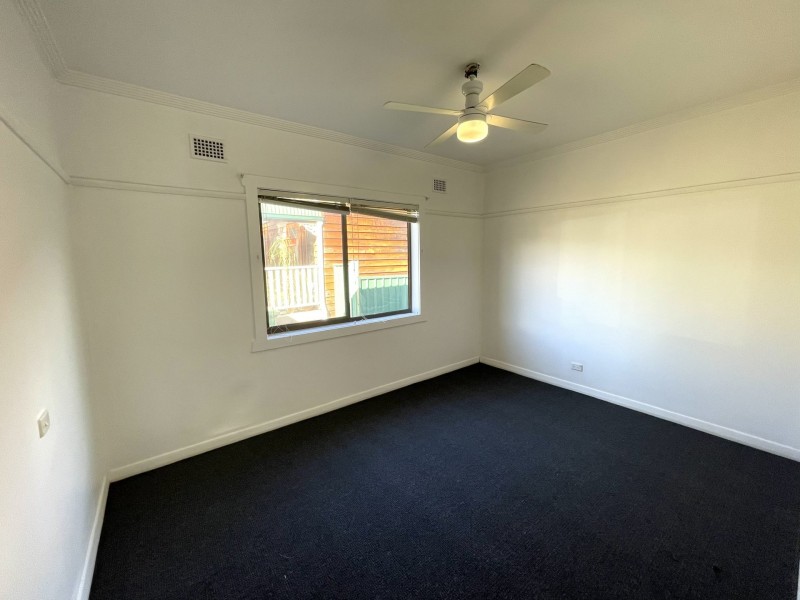 24 Sydney Street, Gateshead NSW 2290