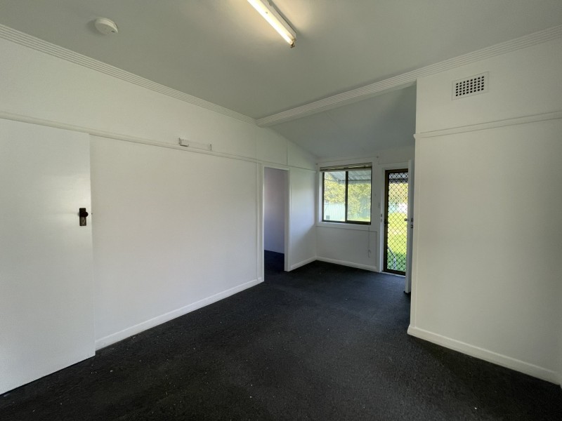 24 Sydney Street, Gateshead NSW 2290