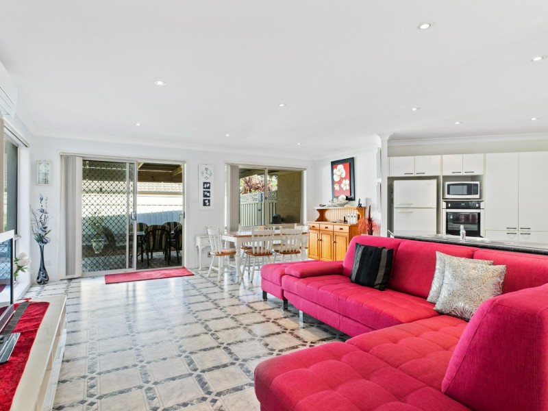23 Seafarer Close, Belmont NSW 2280