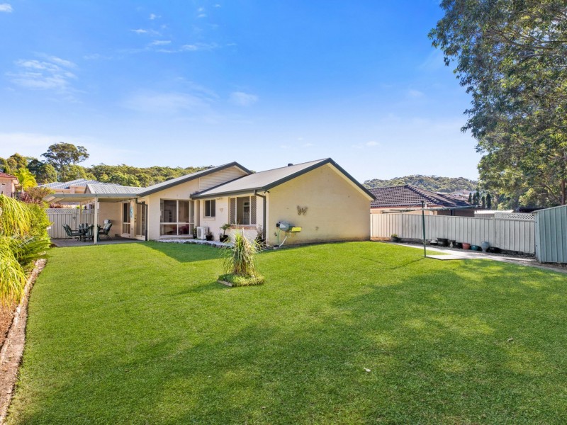 23 Seafarer Close, Belmont NSW 2280