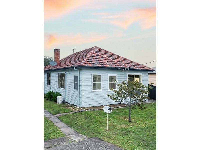 50 Deane Street, Belmont NSW 2280