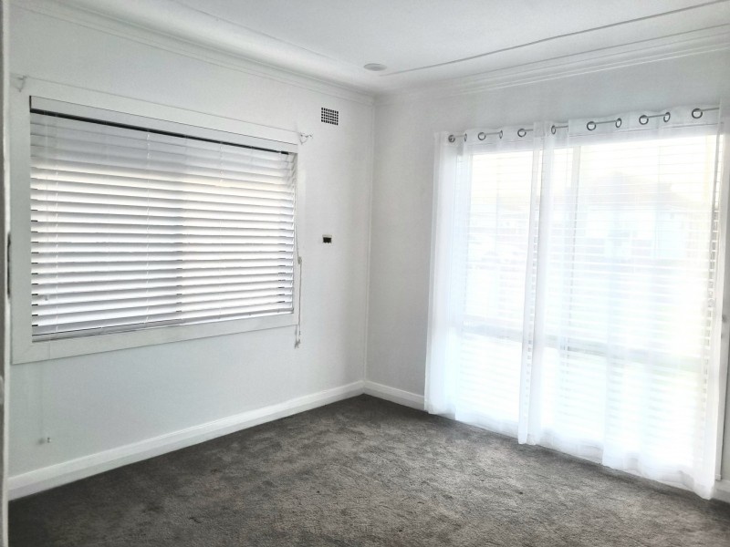 50 Deane Street, Belmont NSW 2280