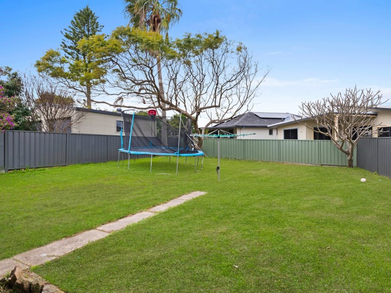 68 Old Belmont Road, Belmont North NSW 2280