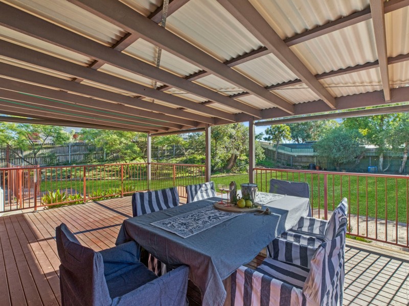 30 Thompson Street, Belmont South NSW 2280