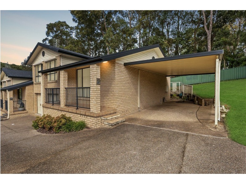 37 Seafarer Close, Belmont NSW 2280