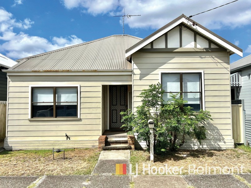 35 Gulliver Street, Hamilton NSW 2303