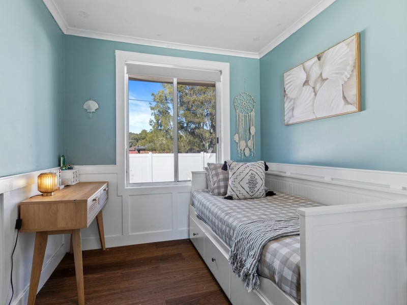 30 Thompson Street, Belmont South NSW 2280