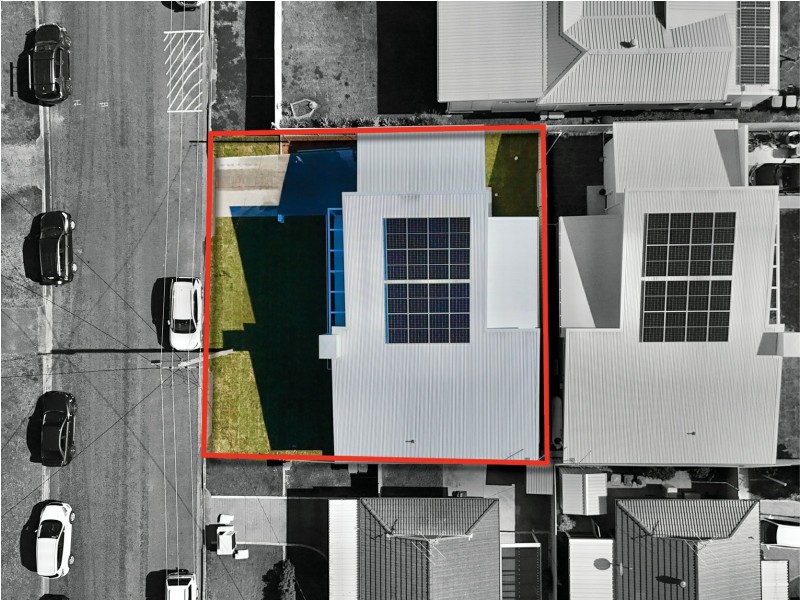 6 Williams Street, Belmont South NSW 2280