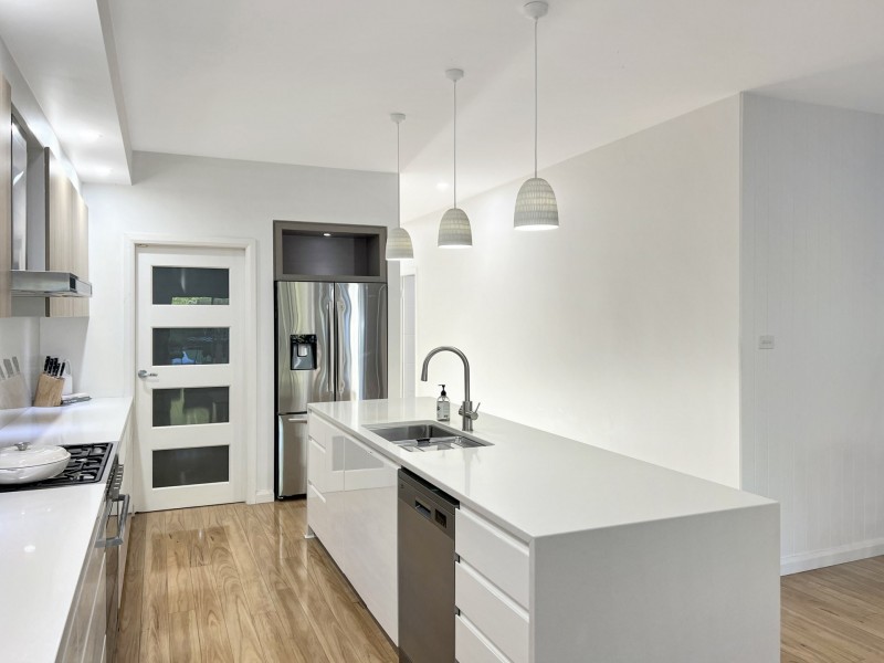 40 Docker Street, Marks Point NSW 2280