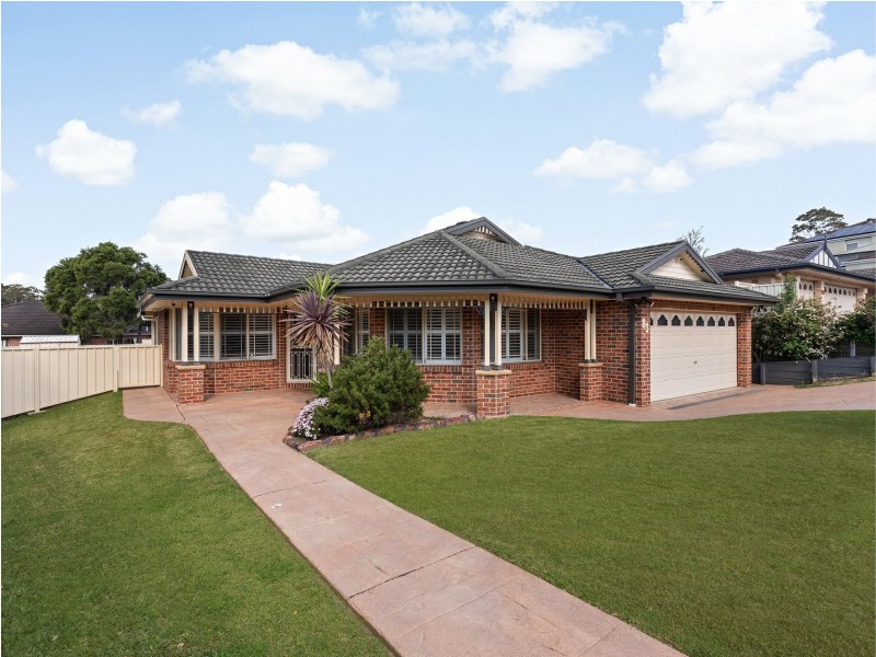 83 Crown Street, Belmont NSW 2280