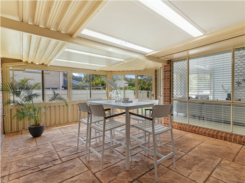 83 Crown Street, Belmont NSW 2280