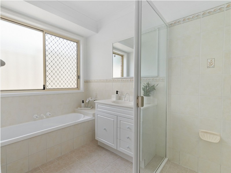 83 Crown Street, Belmont NSW 2280