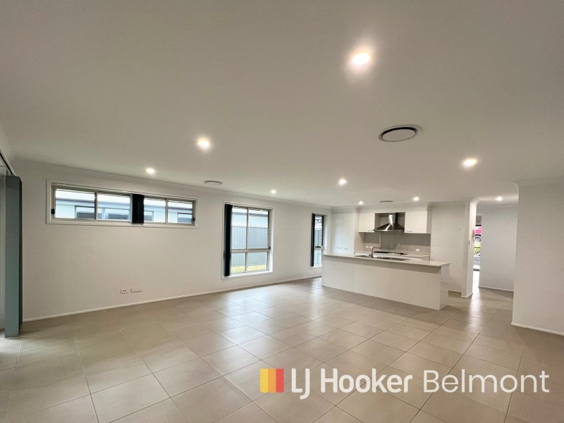 89 Fishermans Drive, Teralba NSW 2284