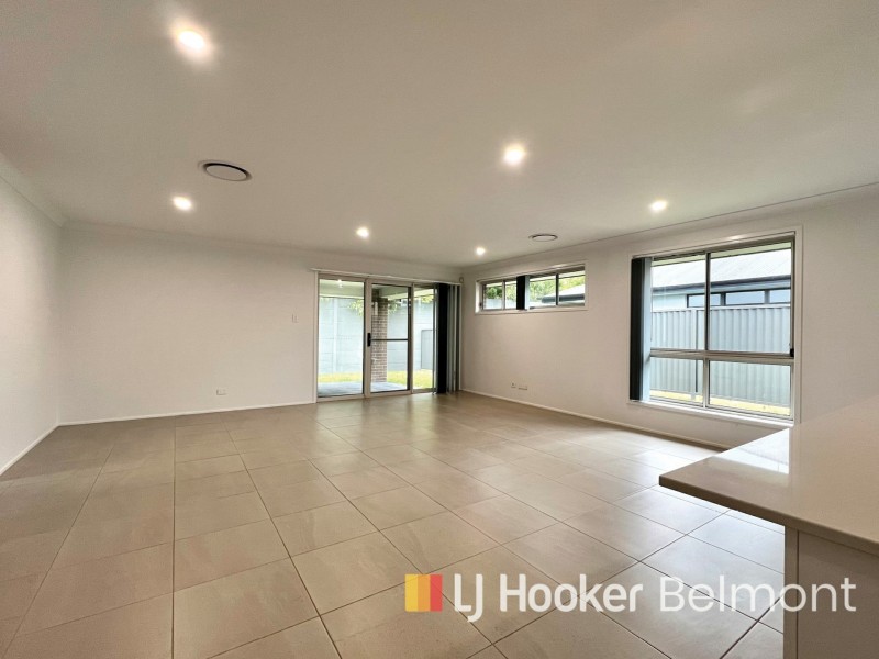 89 Fishermans Drive, Teralba NSW 2284