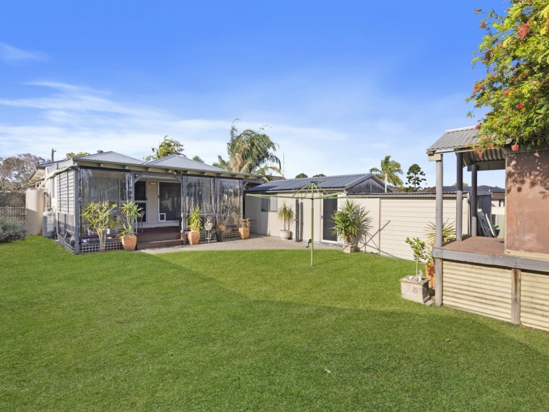 13 Maxwell Avenue, Belmont North NSW 2280