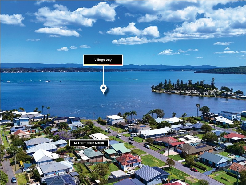 13 Thompson Street, Belmont South NSW 2280