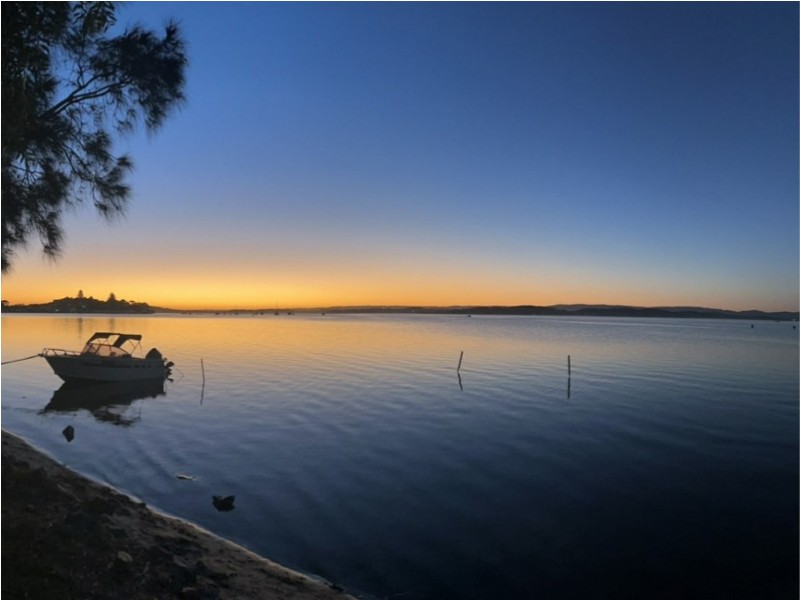 13 Thompson Street, Belmont South NSW 2280