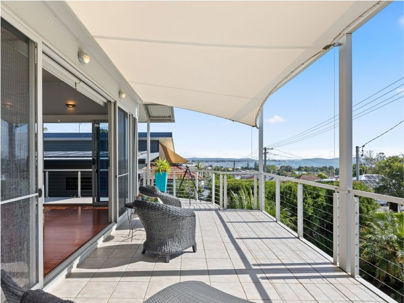 30 Vista Parade, Belmont NSW 2280