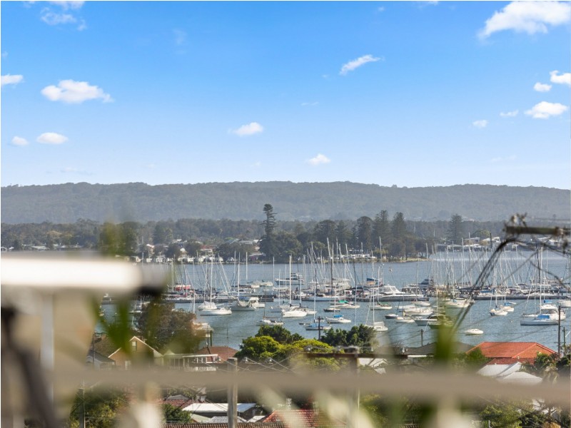 30 Vista Parade, Belmont NSW 2280