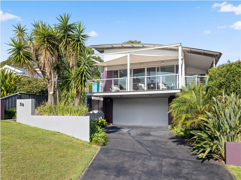 30 Vista Parade, Belmont NSW 2280