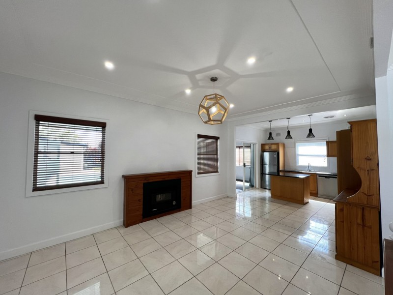 13 Stanley Street, Belmont NSW 2280