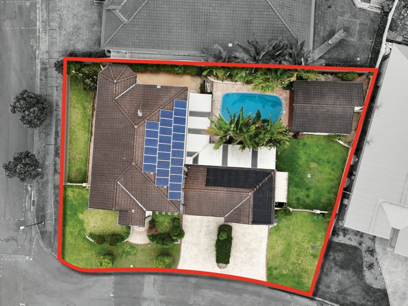 1 Whipbird Way, Belmont NSW 2280