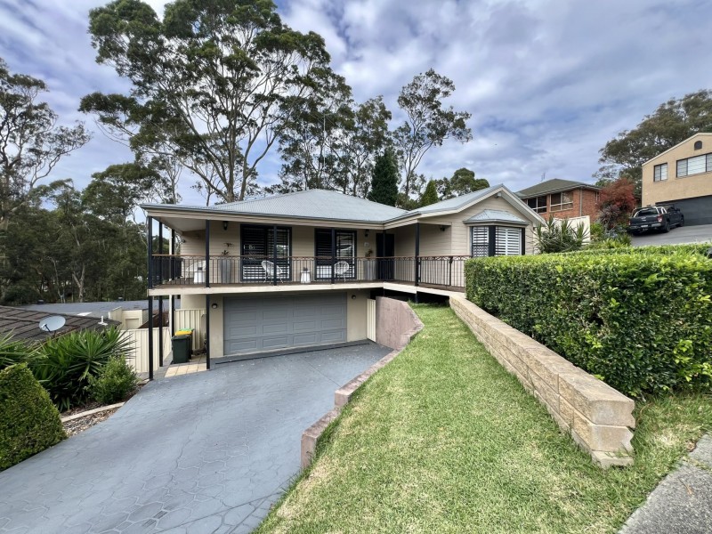 31 Schaefer Close, Tingira Heights NSW 2290