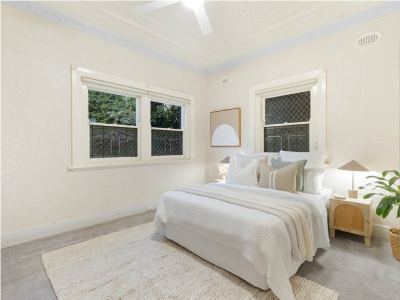 219 Parkway Avenue, Hamilton South NSW 2303