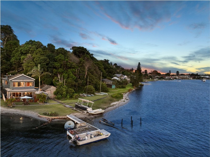 176 Marks Point Road, Marks Point NSW 2280
