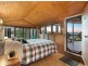 176 Marks Point Road, Marks Point NSW 2280