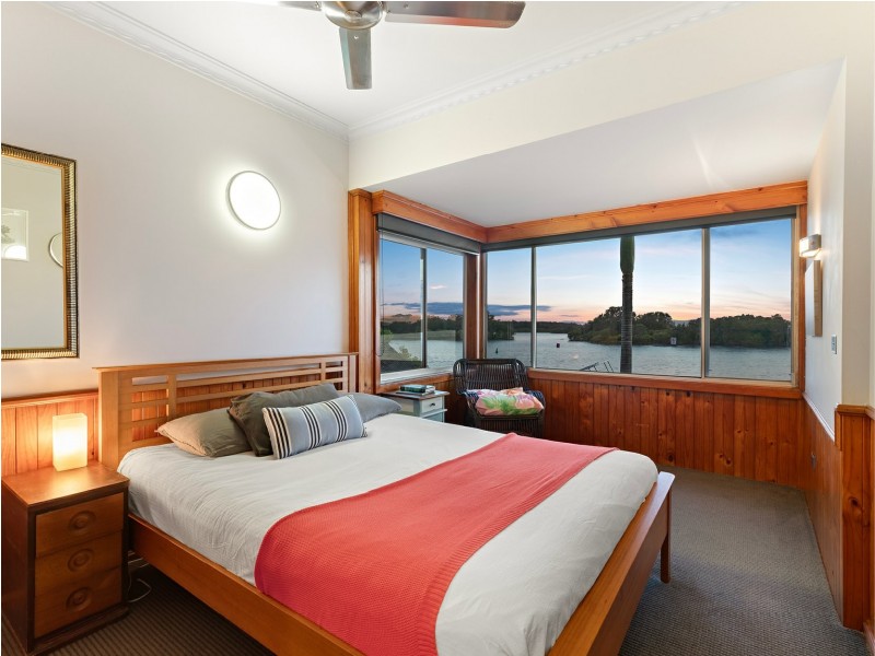 176 Marks Point Road, Marks Point NSW 2280