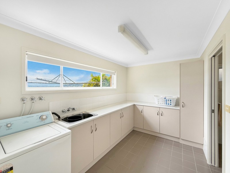 19A Gordon Street, Eleebana NSW 2282