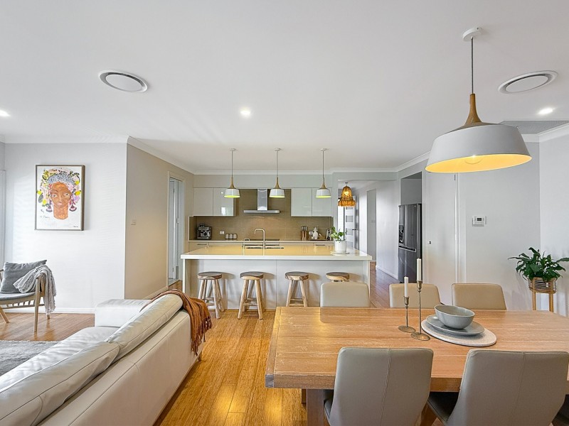 15 Rengor Close, Belmont North NSW 2280