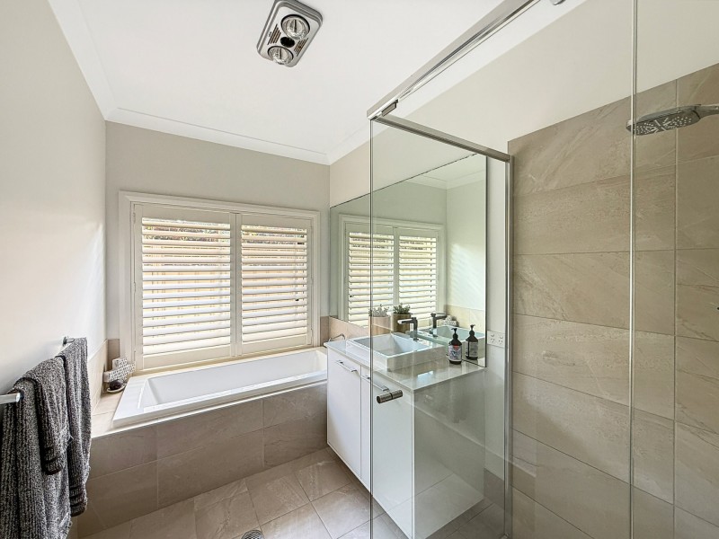 15 Rengor Close, Belmont North NSW 2280