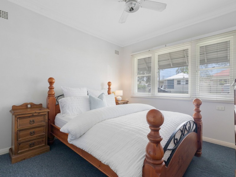 10 Marks Street, Belmont NSW 2280
