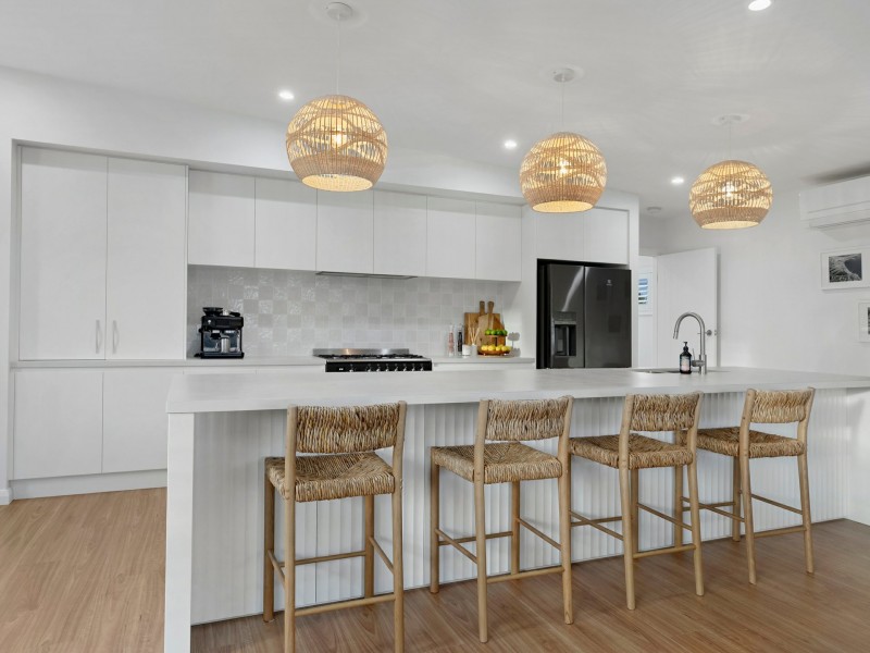 48 Crown Street, Belmont NSW 2280