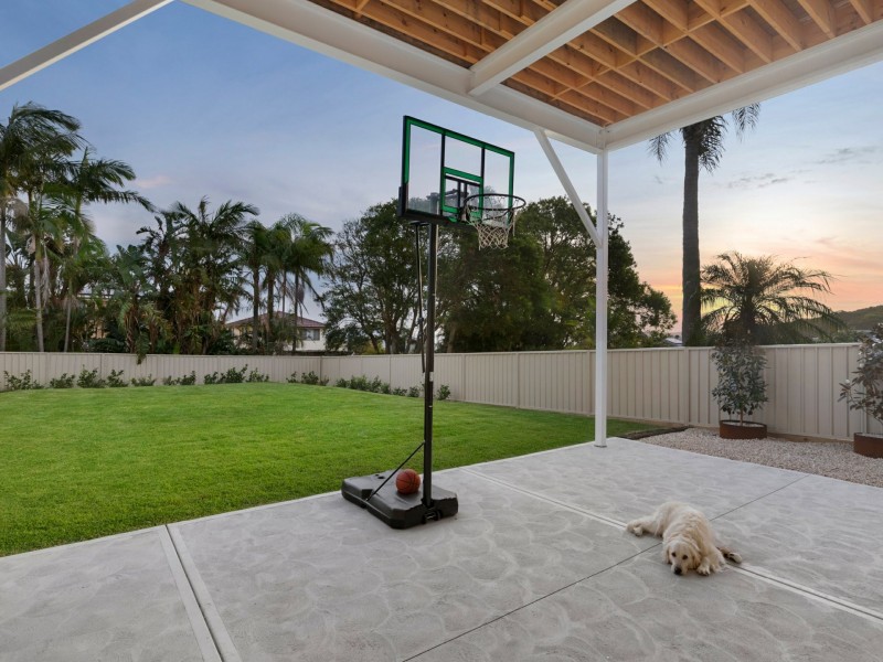 48 Crown Street, Belmont NSW 2280