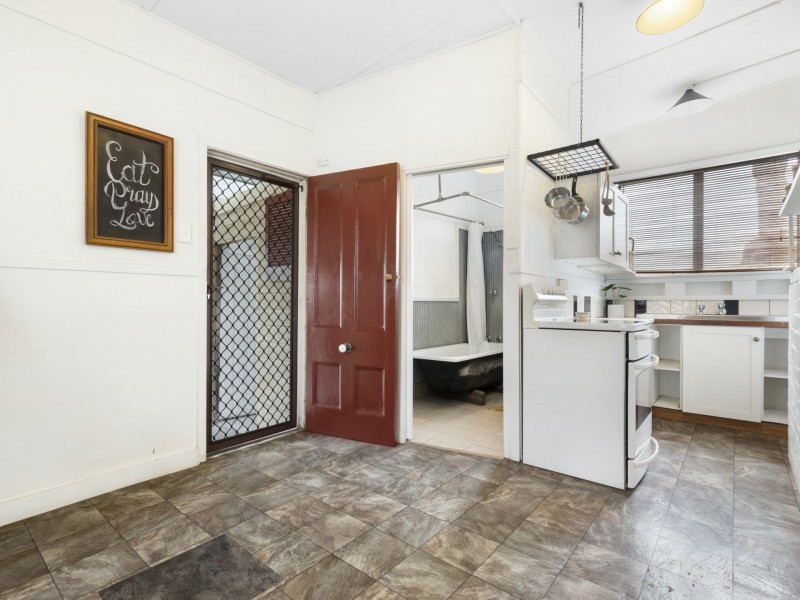 26 Sixth Street, Boolaroo NSW 2284