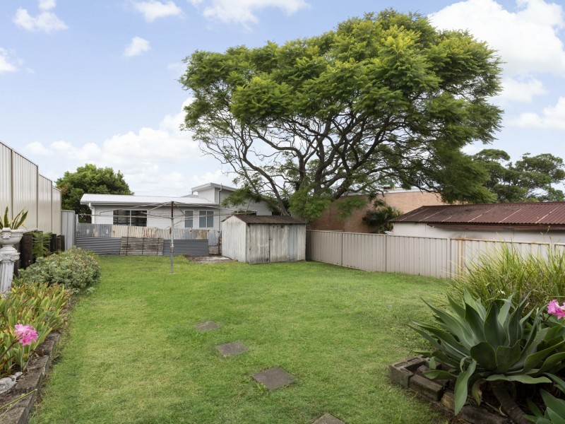 26 Sixth Street, Boolaroo NSW 2284