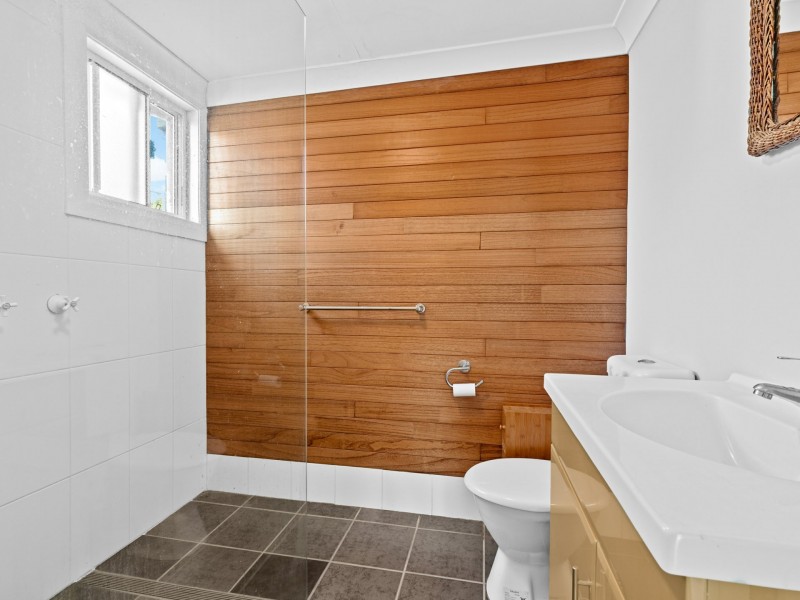 34 Central Avenue, Nords Wharf NSW 2281