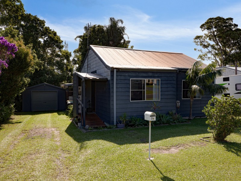 34 Central Avenue, Nords Wharf NSW 2281