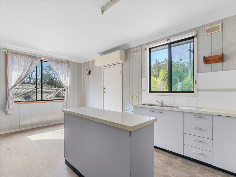 2 Keira Close, Valentine NSW 2280