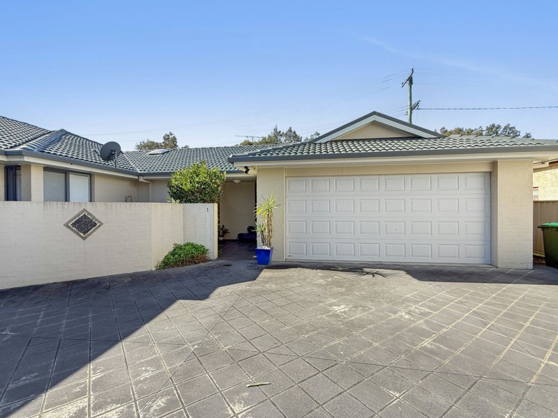 1/1 Keira Close, Valentine NSW 2280