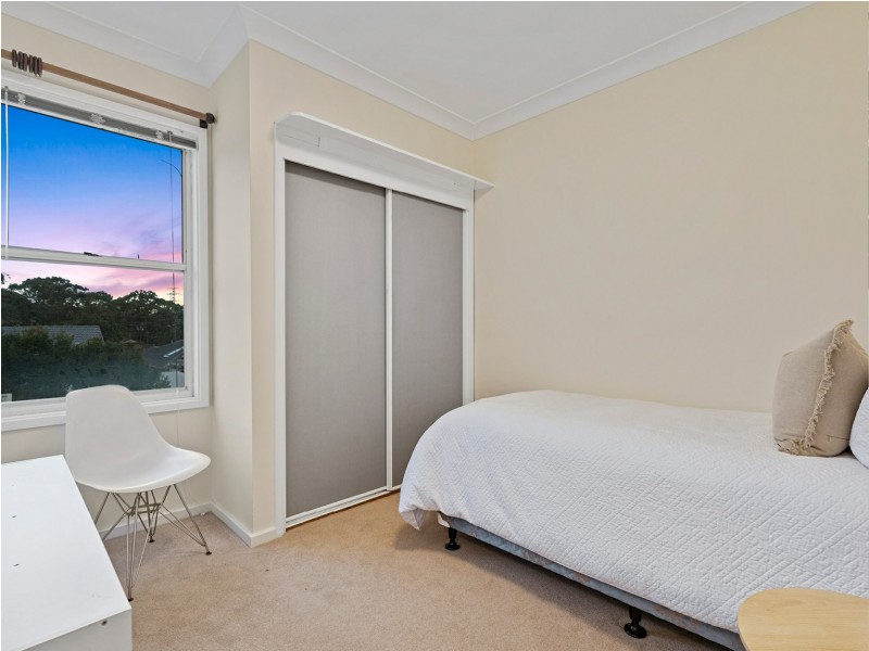 7 Caliente Crescent, Macquarie Hills NSW 2285