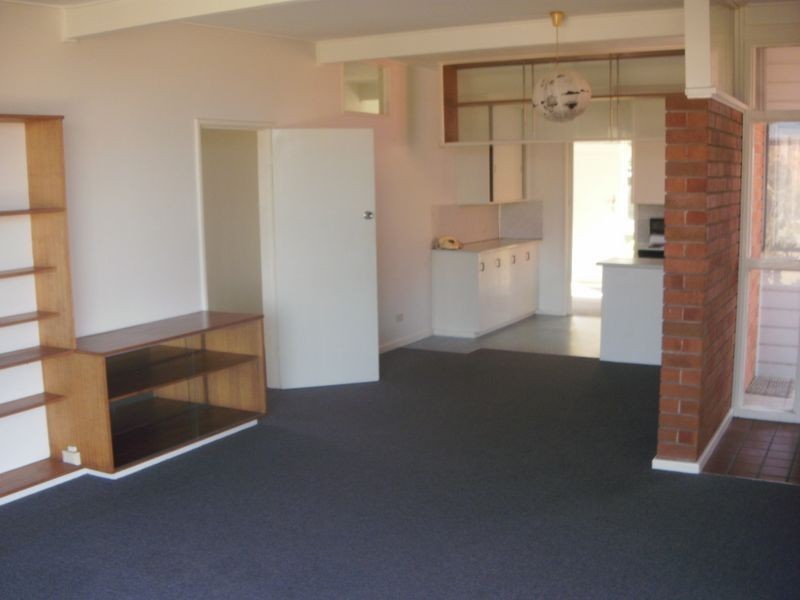 9 Albury Street, Dudley NSW 2290